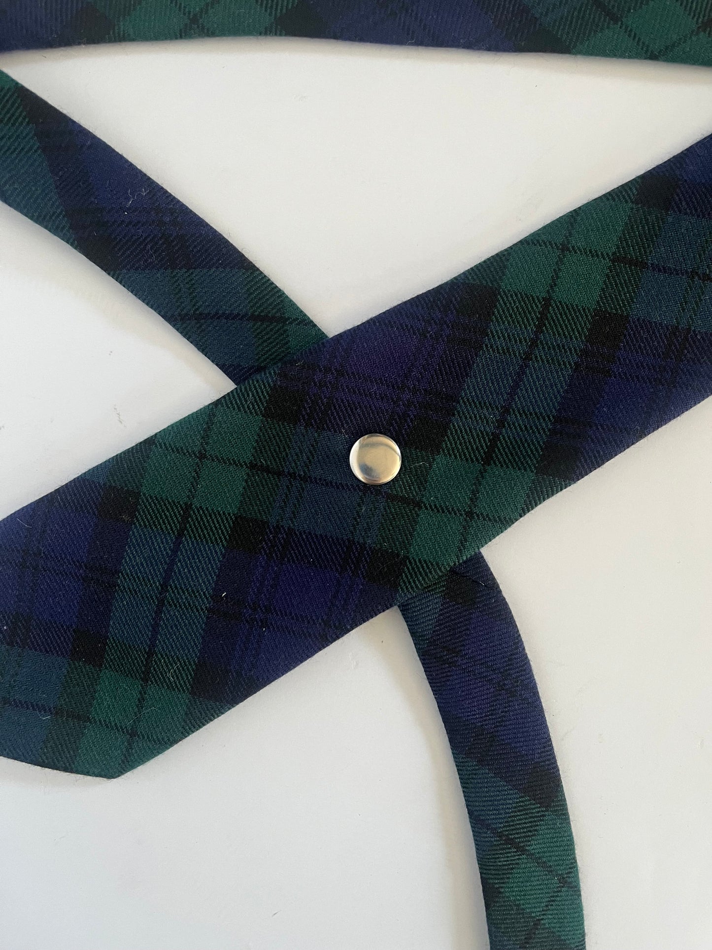 32 inch tie belt: Tartan