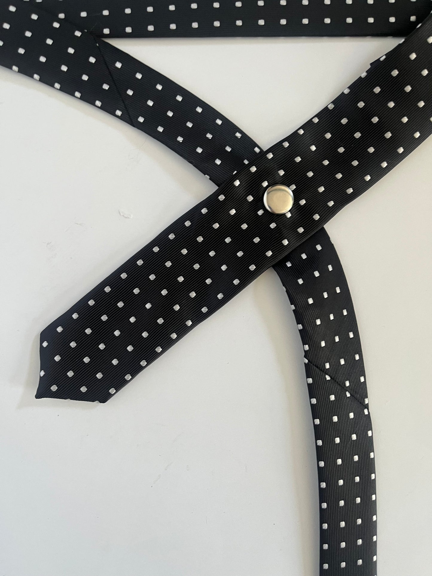 31 inch tie belt: polka dot