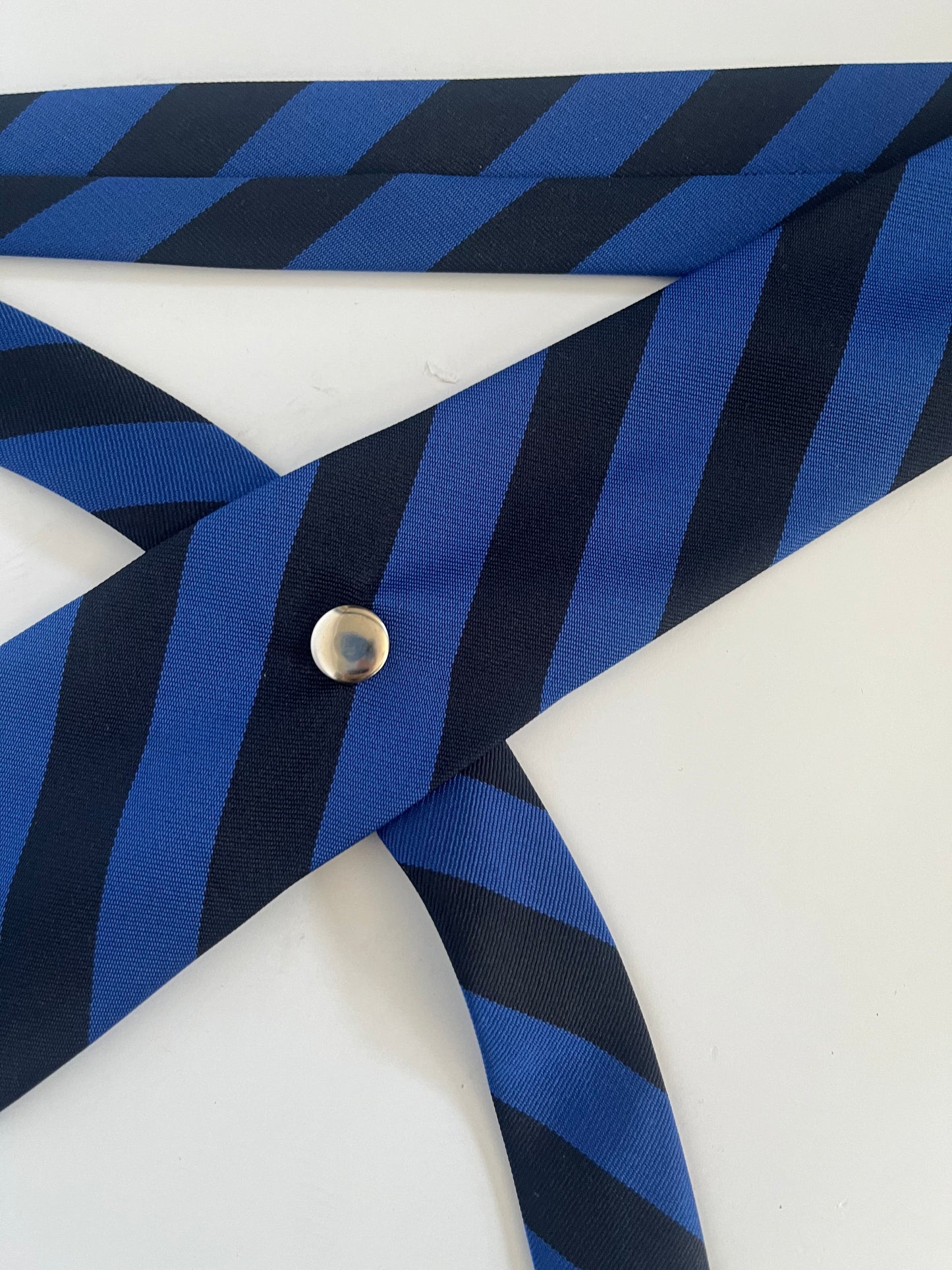 31 inch tie belt: stripe