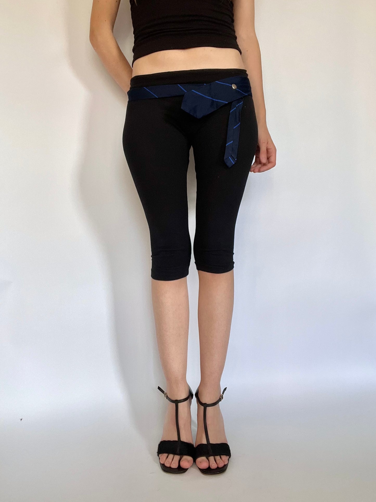 39 inch tie belt: stripe