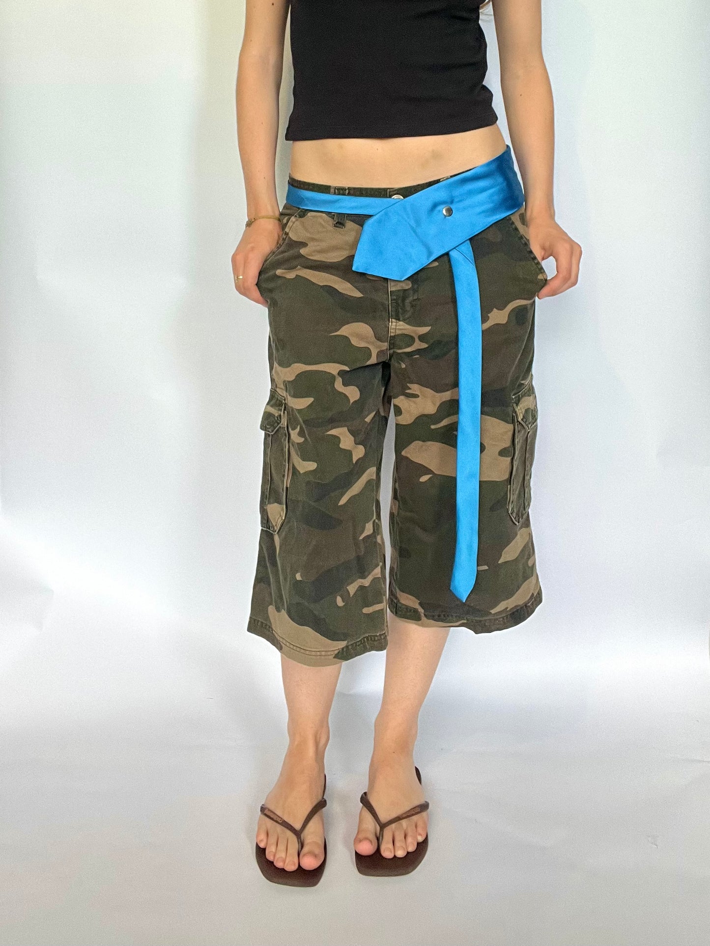 33 inch tie belt: Blue