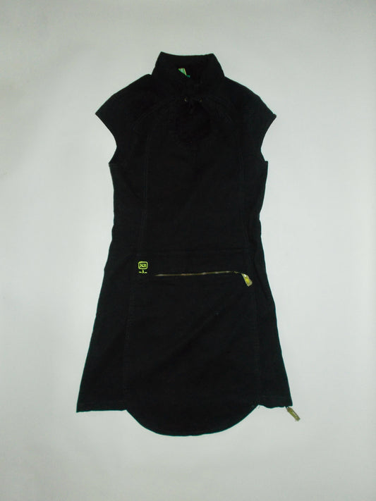 Black keyhole mini dress