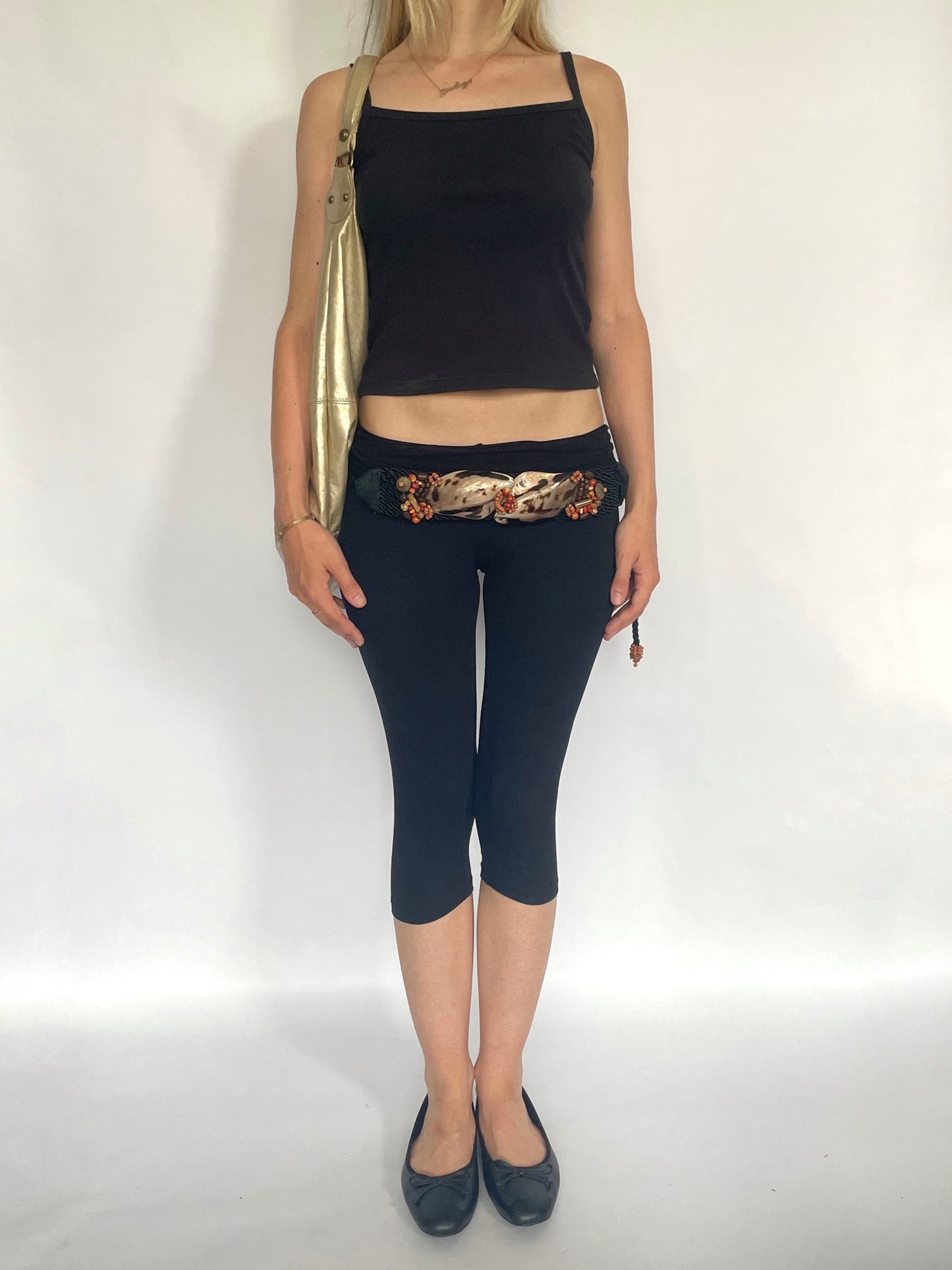 Seashell rope belt