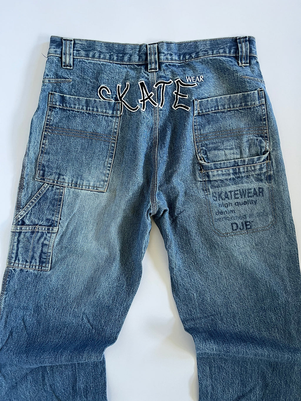 Skate embroidered straight leg jeans