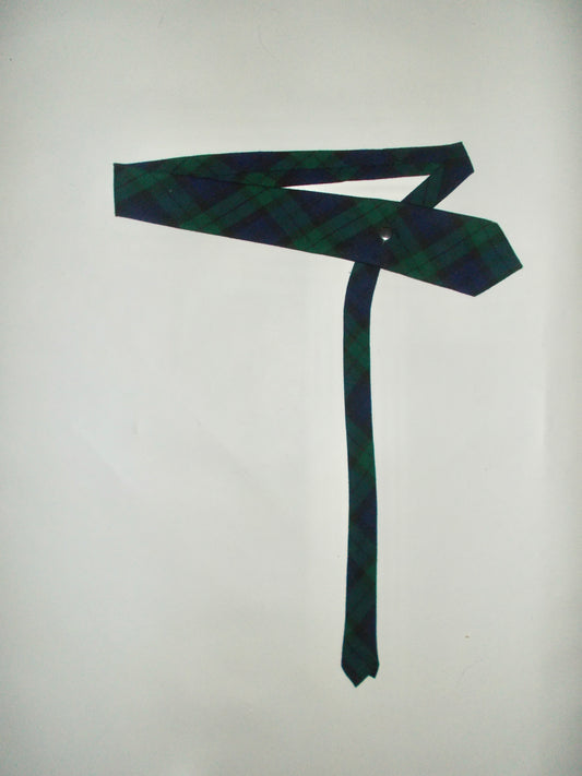 32 inch tie belt: Tartan