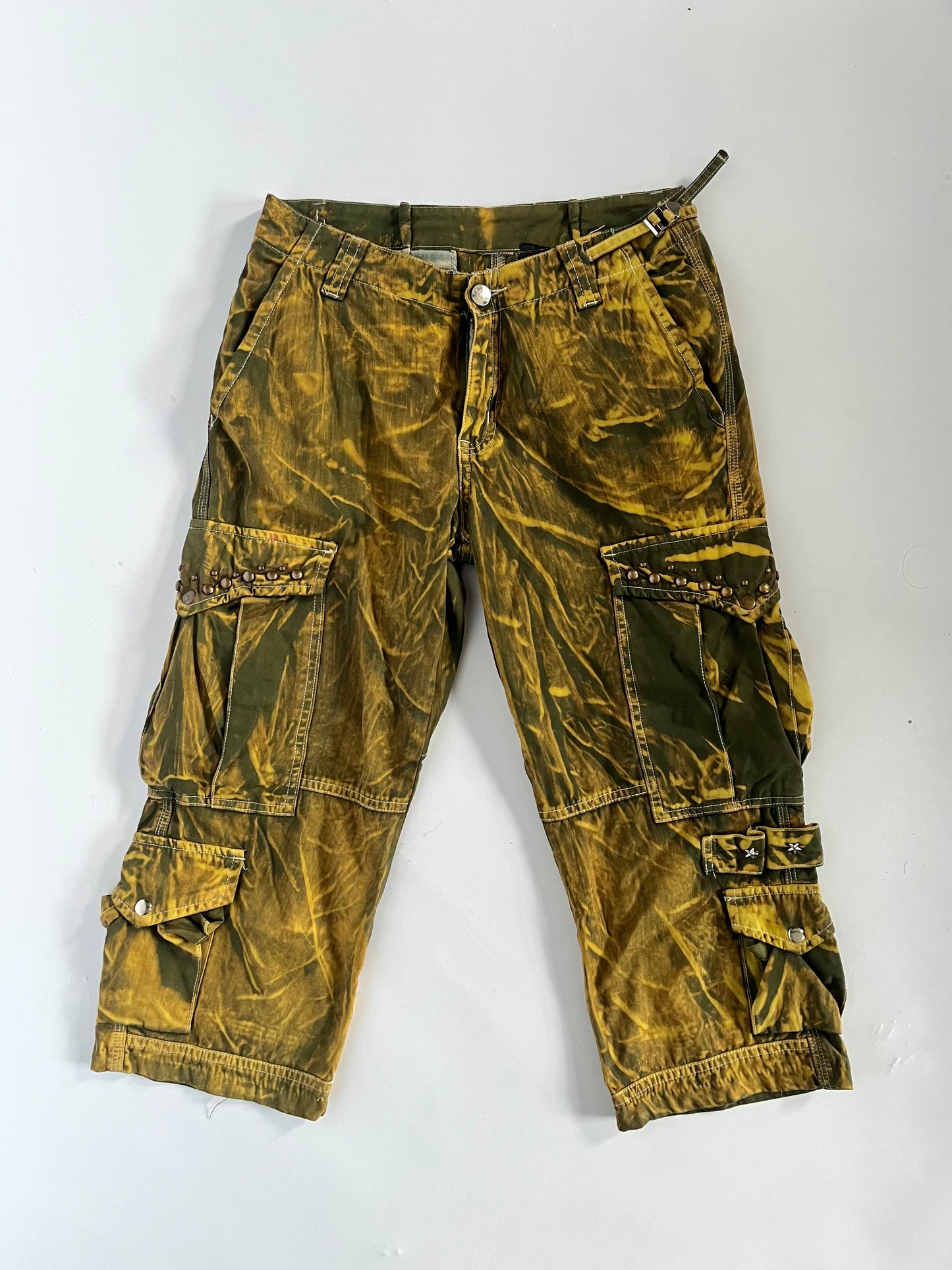 Tie dye studded cargo capris