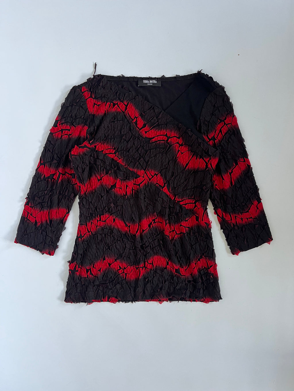 Black & red asymmetric 3/4 length sleeve top