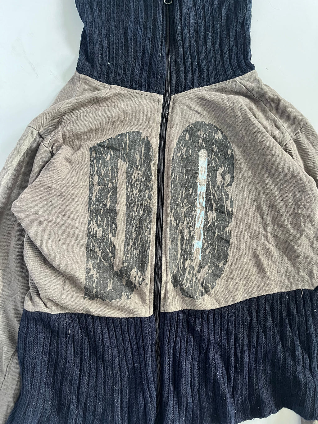 Grey & navy knit zip up jumper