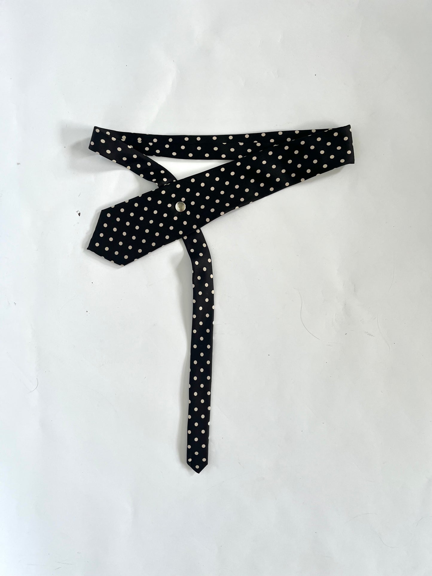 32 inch tie belt: Polka dot