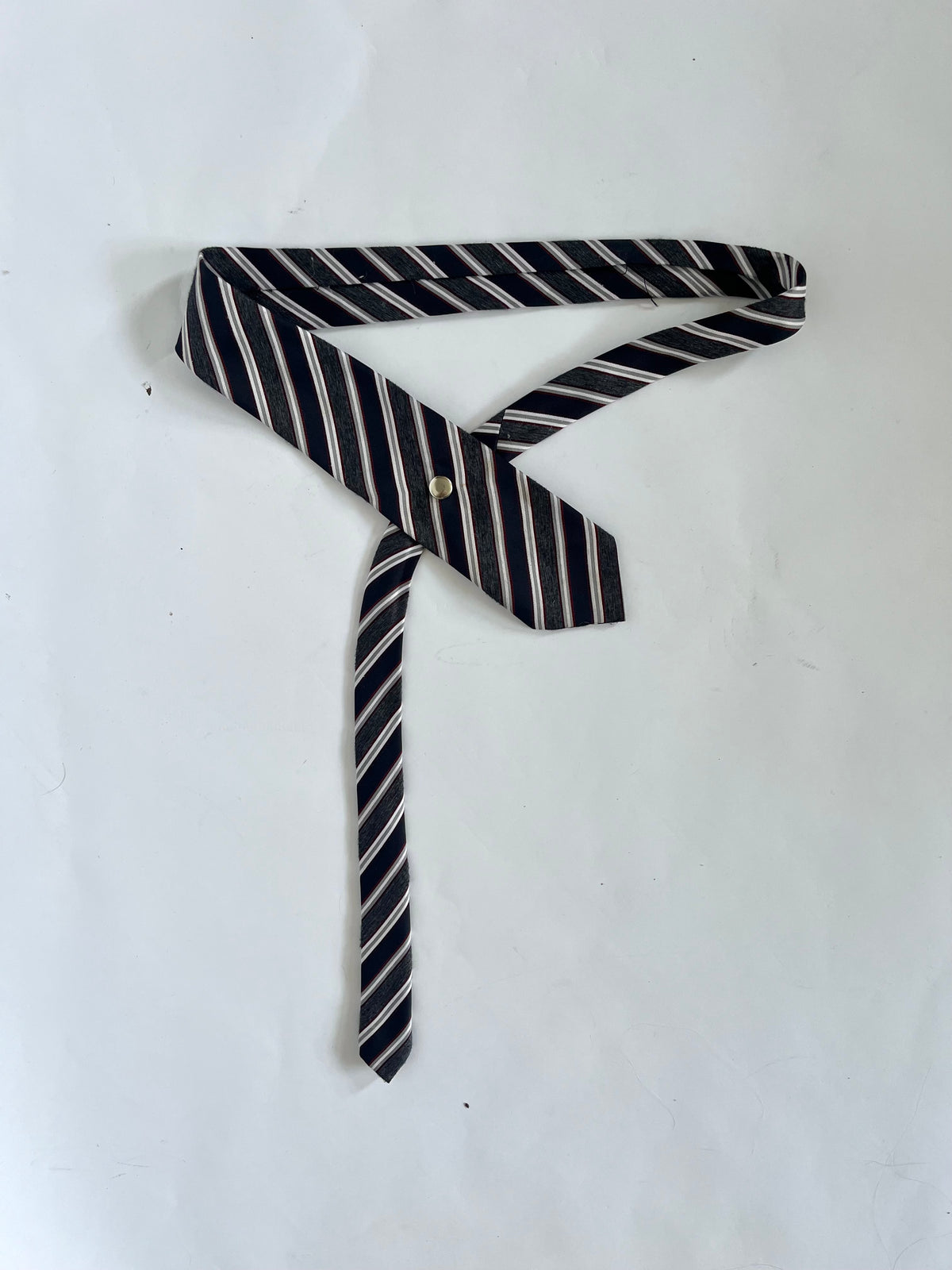 34 inch tie belt: grey stripe