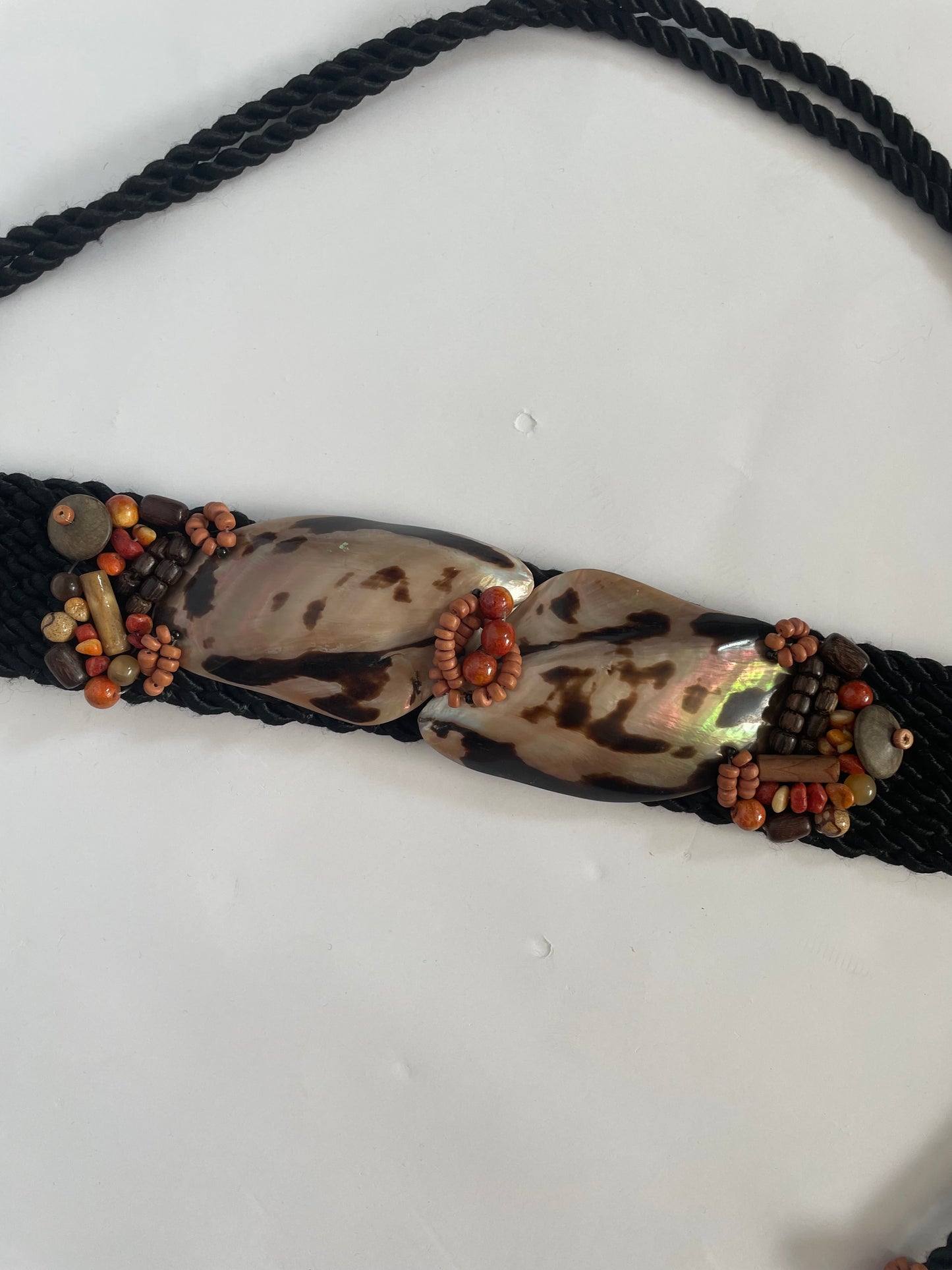 Seashell rope belt