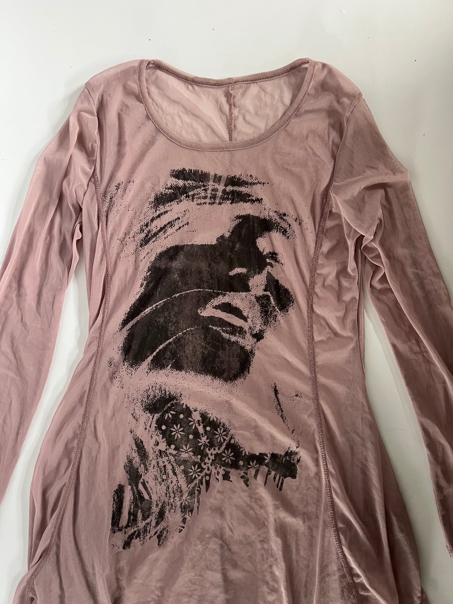 Asymmetric lilac face print mini dress