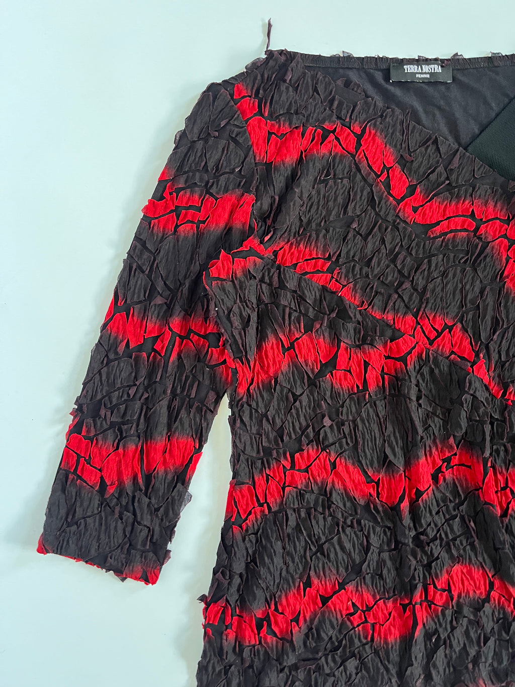 Black & red asymmetric 3/4 length sleeve top
