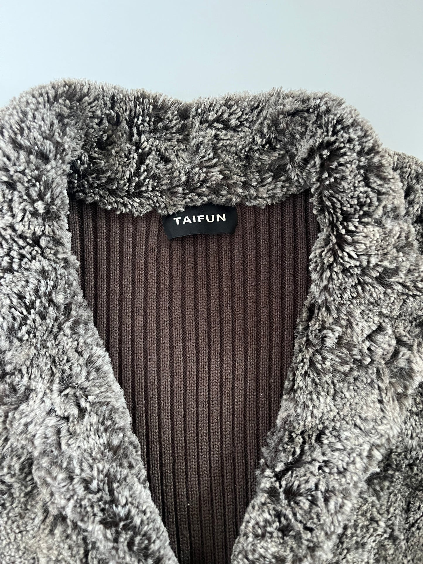Faux fur zip up gilet