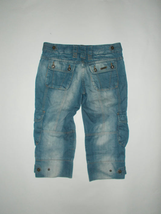 2000’s Diesel denim capris