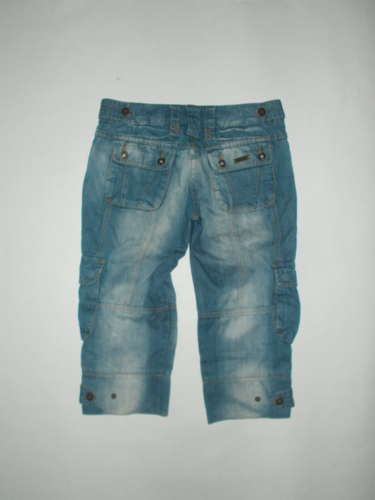 2000’s Diesel denim capris